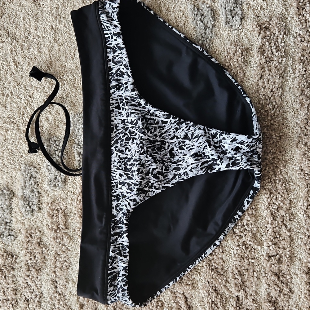 Lululemon swim bikini bottoms